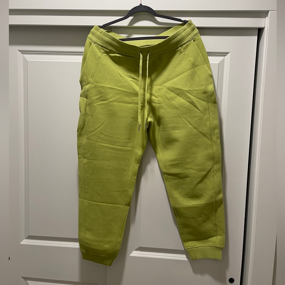 Lululemon Green Jogger Pants